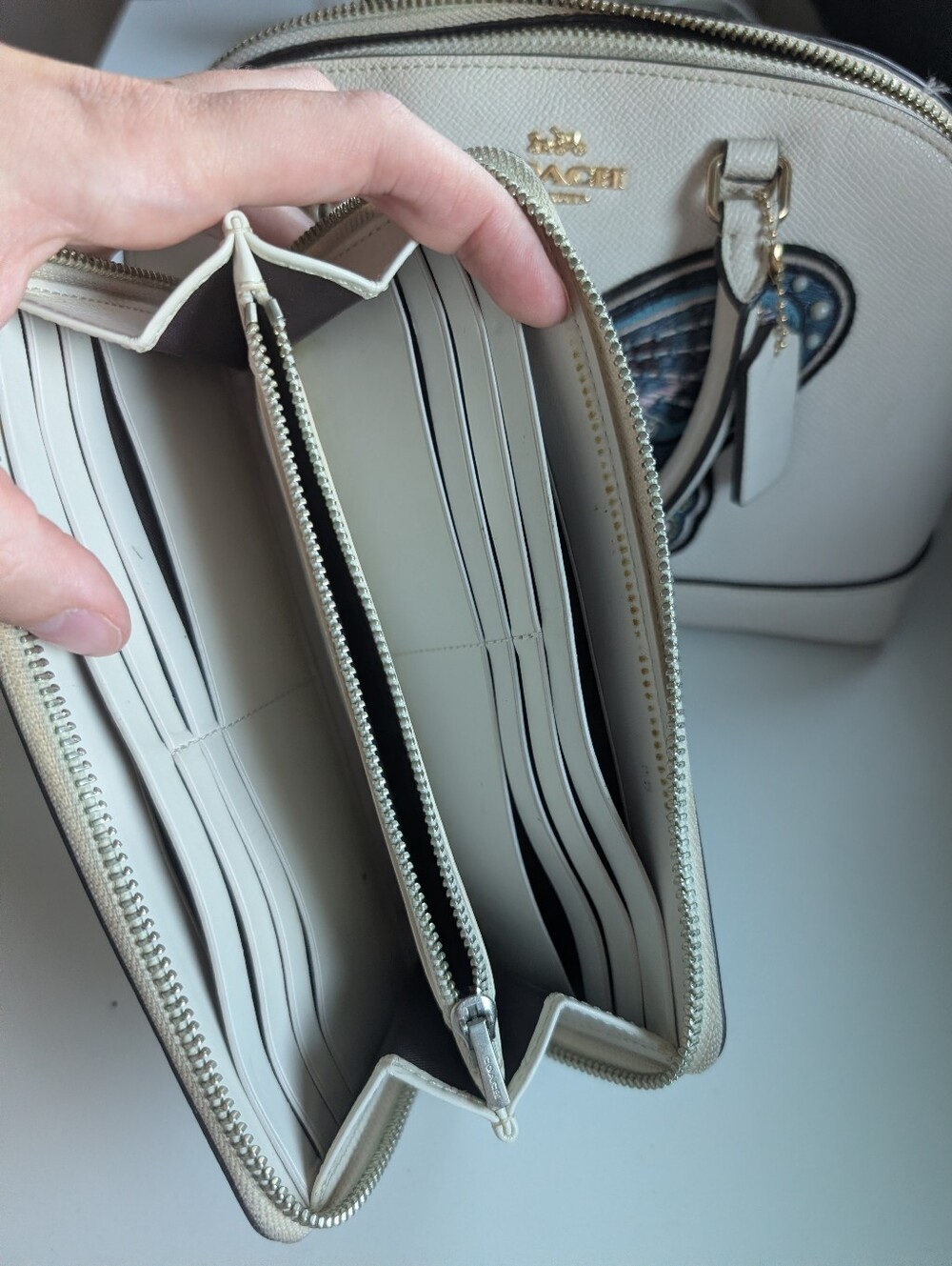 Coach Cream Dome Satchel with Matching Butterfly Zip Wallet - Picture 4 of 5